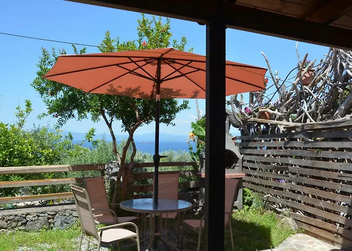 Four Seasons Verga * カラマタ