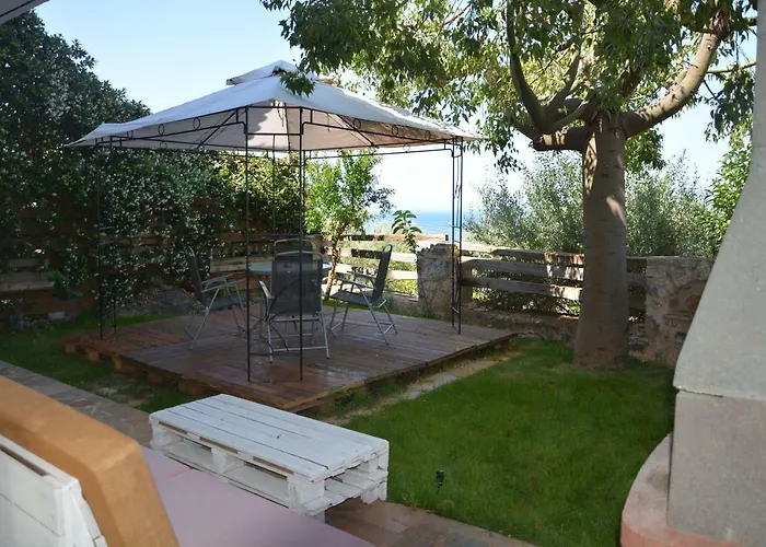 Four Seasons Verga カラマタ